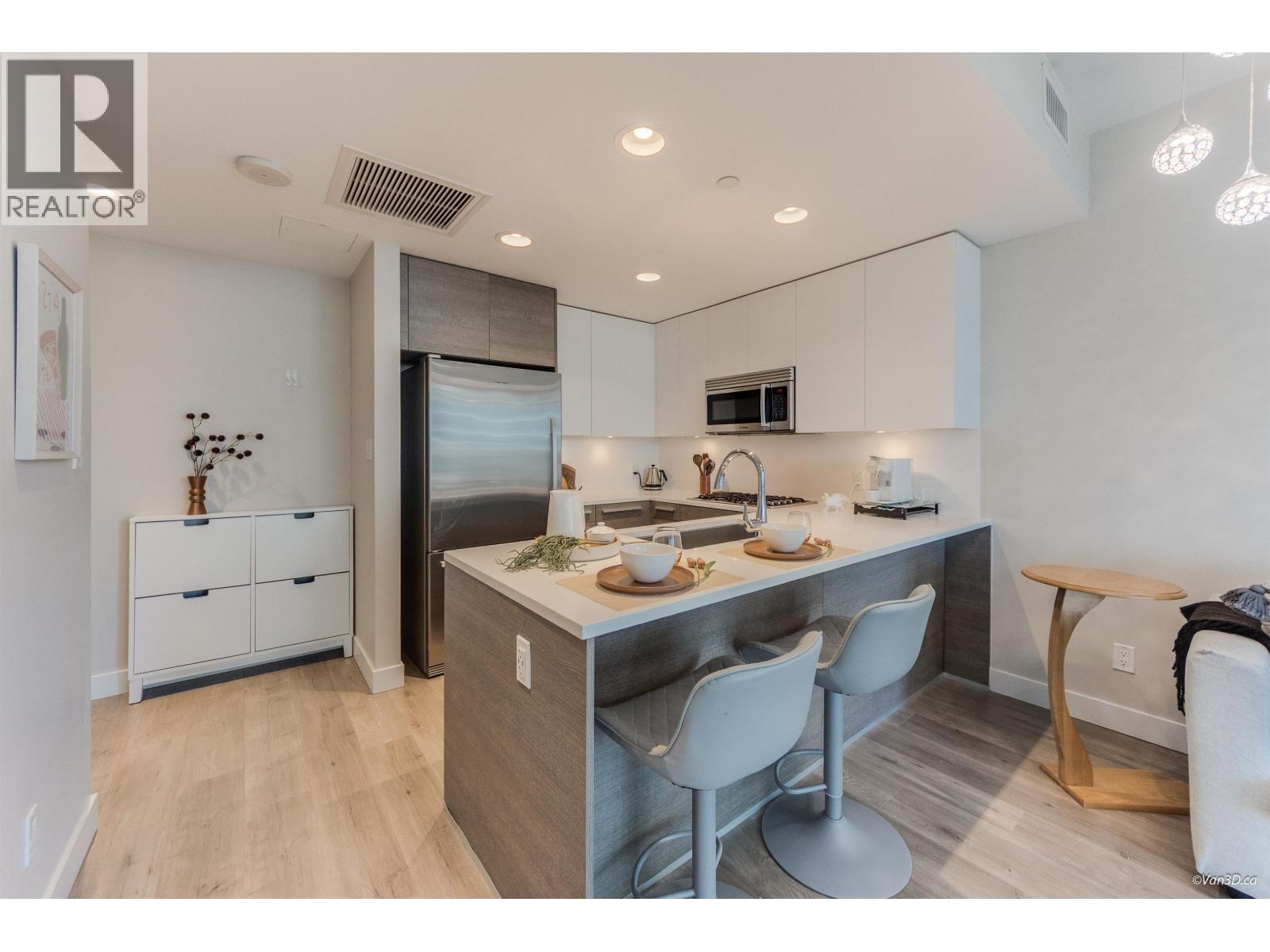 706 2008 Rosser Avenue, Burnaby, British Columbia V5C 0H8 - Photo 4 - R3074217