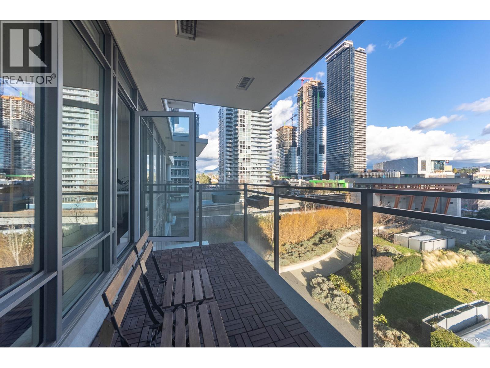 706 2008 Rosser Avenue, Burnaby, British Columbia V5C 0H8 - Photo 10 - R3074217