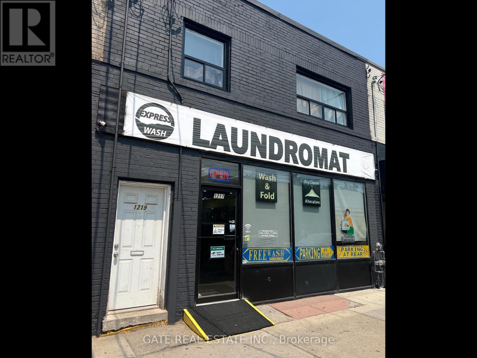 UNIT 1 - 1219 WESTON ROAD, toronto (mount dennis), Ontario