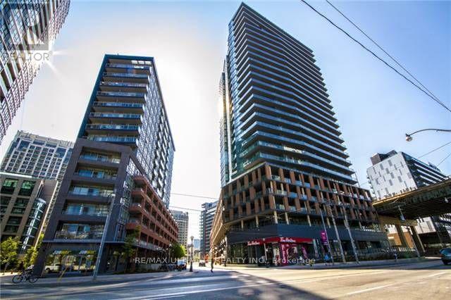 302 - 20 BRUYERES MEWS, Toronto, Ontario