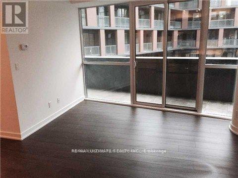 302 - 20 Bruyeres Mews, Toronto, Ontario  M5V 0G8 - Photo 5 - C12642034