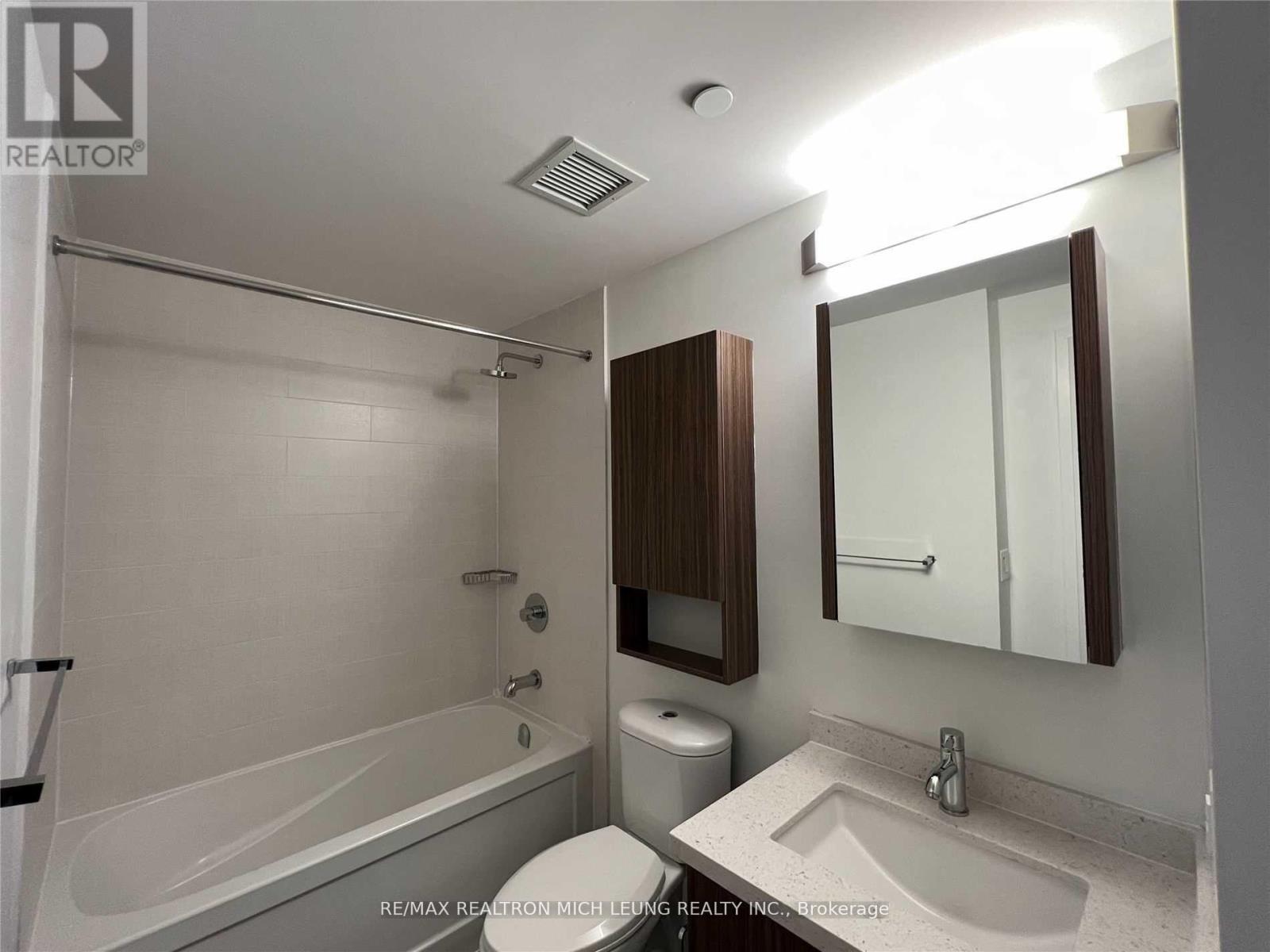 332 - 18 Uptown Drive, Markham, Ontario  L3R 5M5 - Photo 7 - N12642022