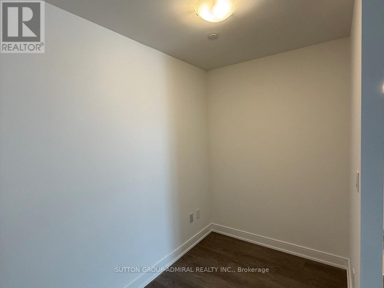 B1001 - 715 Davis Drive E, Newmarket, Ontario  L3Y 0J2 - Photo 11 - N12642040