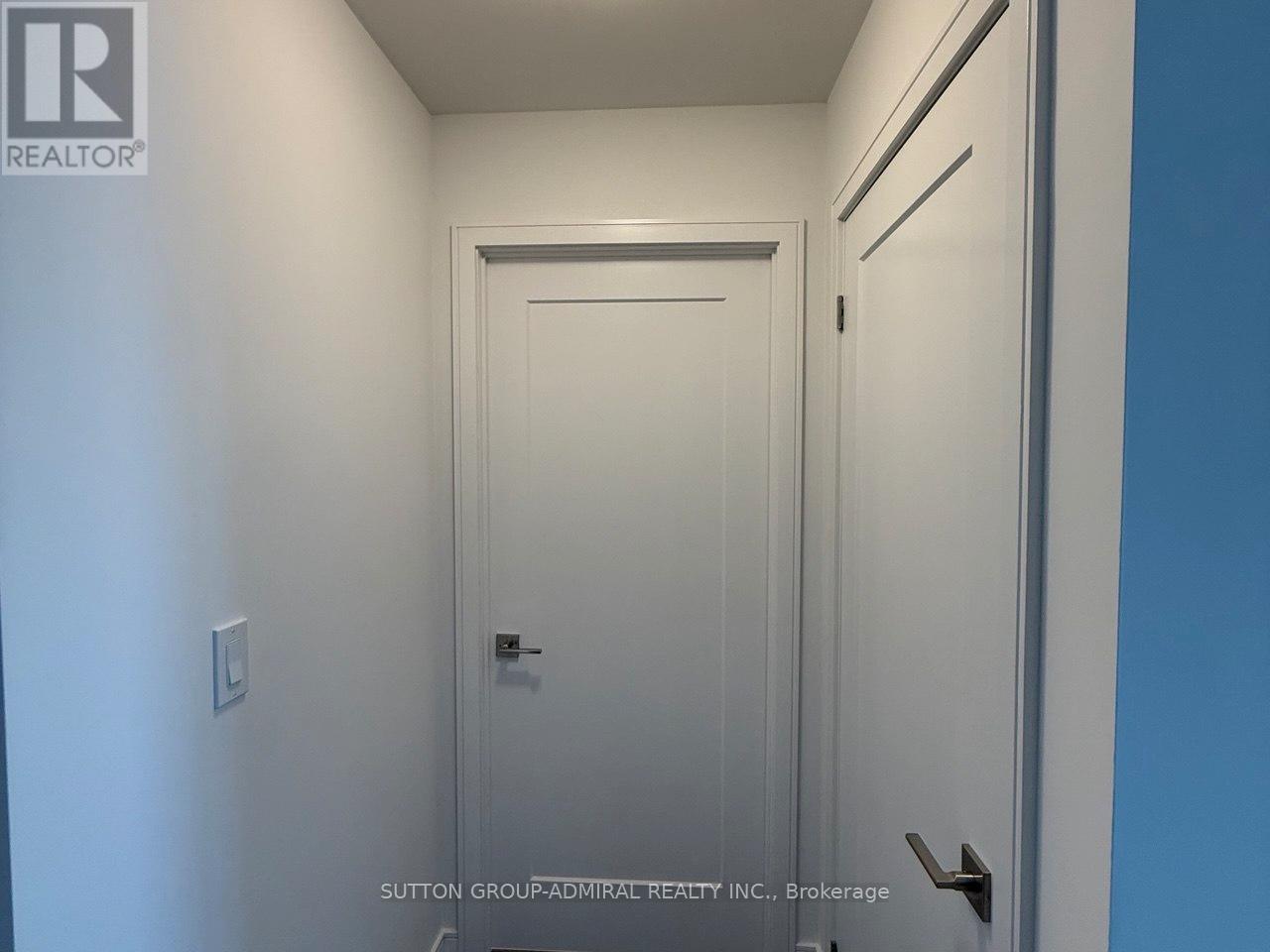 B1001 - 715 Davis Drive E, Newmarket, Ontario  L3Y 0J2 - Photo 12 - N12642040