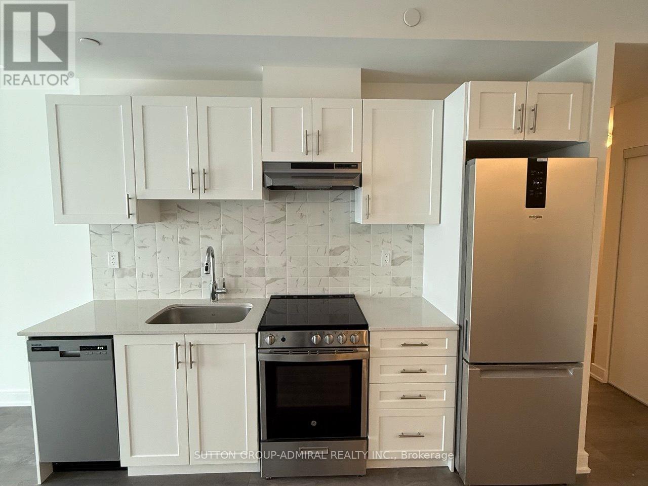 B1001 - 715 Davis Drive E, Newmarket, Ontario  L3Y 0J2 - Photo 14 - N12642040