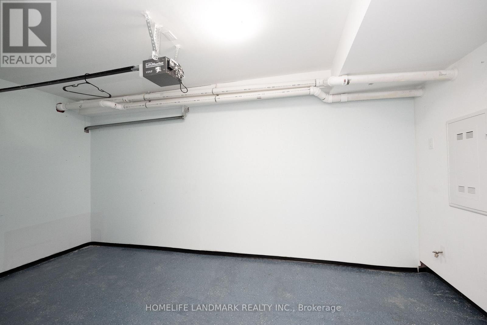 319 South Park Road, Markham, Ontario  L3T 0B9 - Photo 7 - N12642046