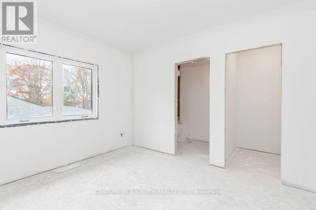 56 Brennan Avenue, Barrie, Ontario  L4N 4B1 - Photo 44 - S12642042