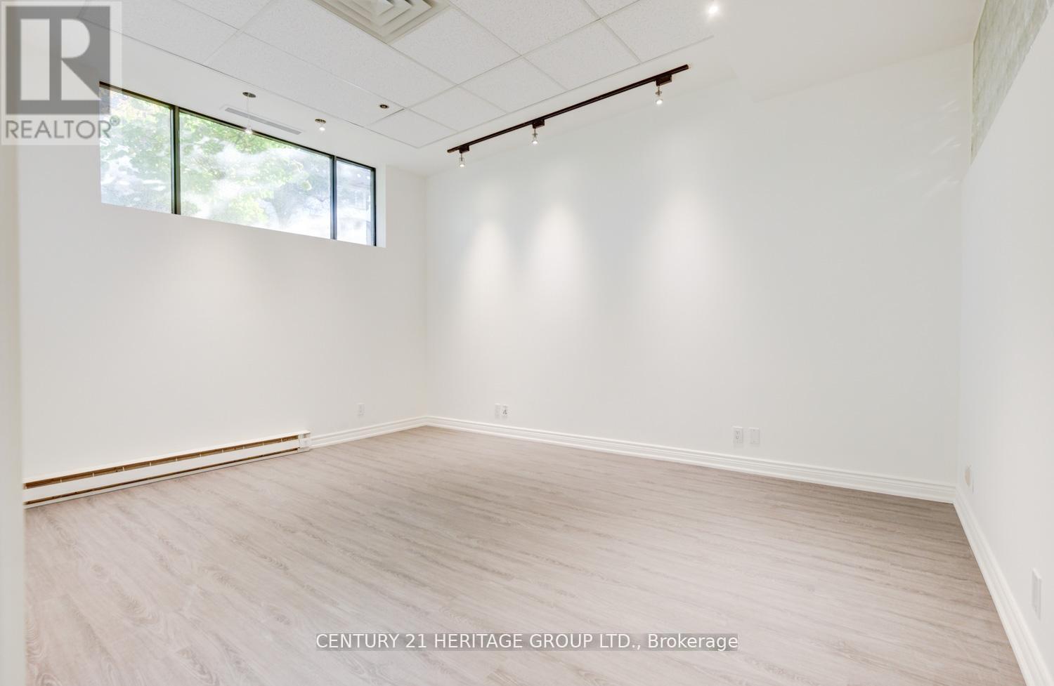 101 - 2900 Yonge Street, Toronto, Ontario  M4N 3N8 - Photo 22 - C12547354