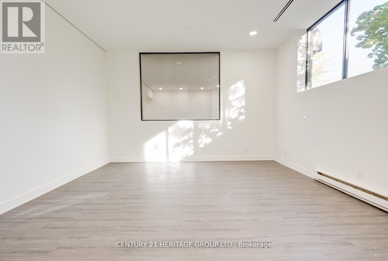 101 - 2900 Yonge Street, Toronto, Ontario  M4N 3N8 - Photo 35 - C12547354