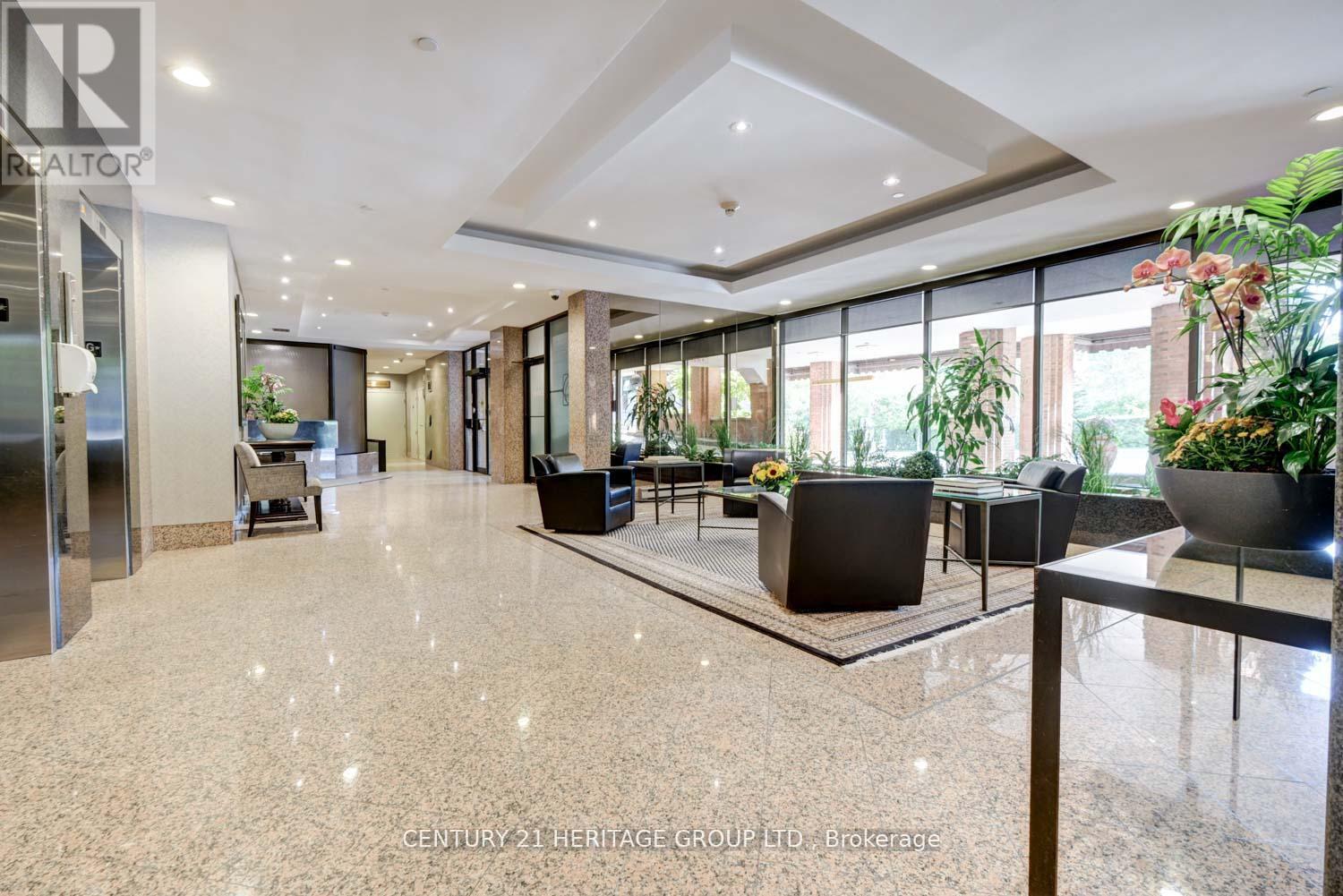 101 - 2900 Yonge Street, Toronto, Ontario  M4N 3N8 - Photo 43 - C12547354