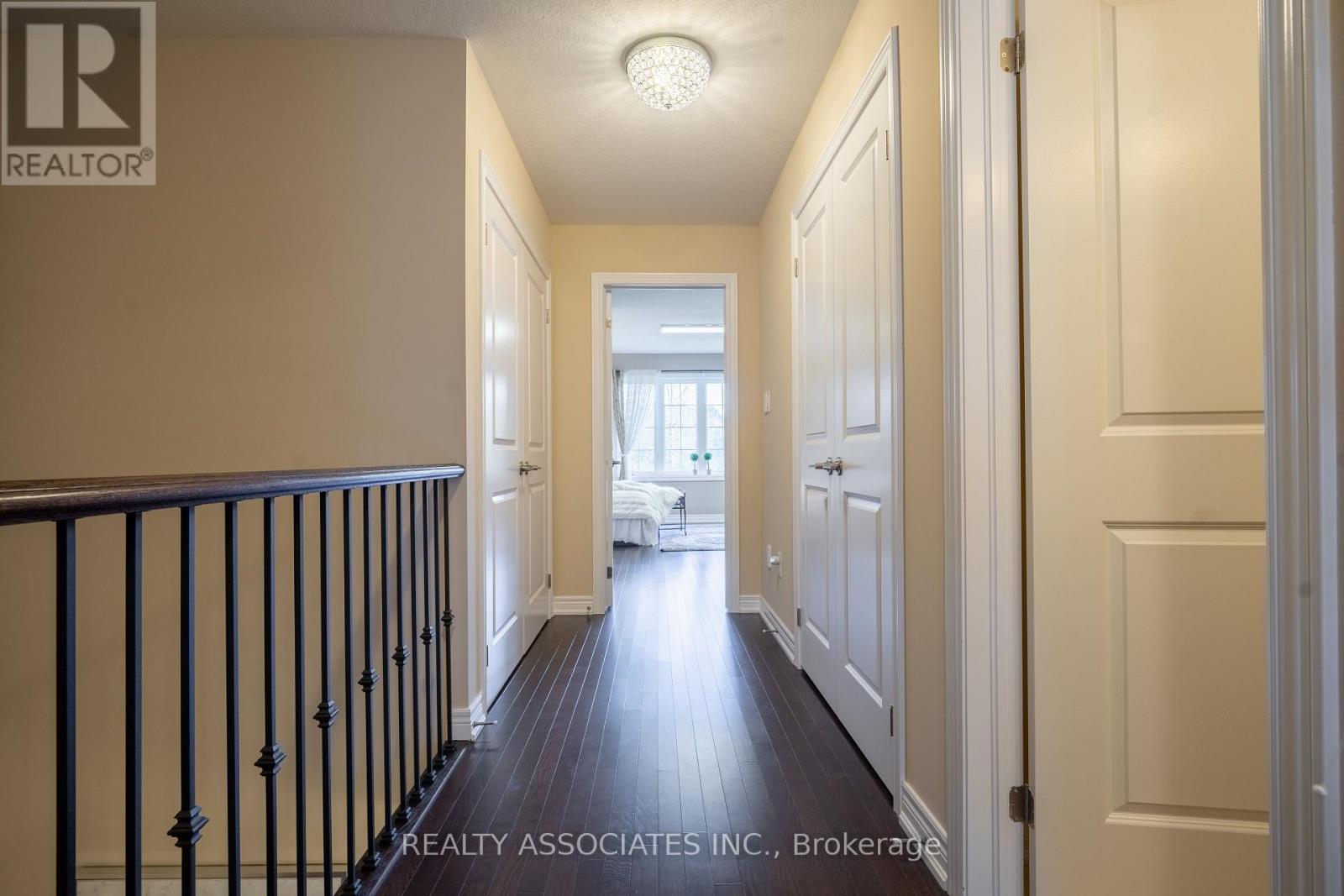 3333 Mockingbird Common E, Oakville, Ontario  L6H 0X1 - Photo 15 - W12642044