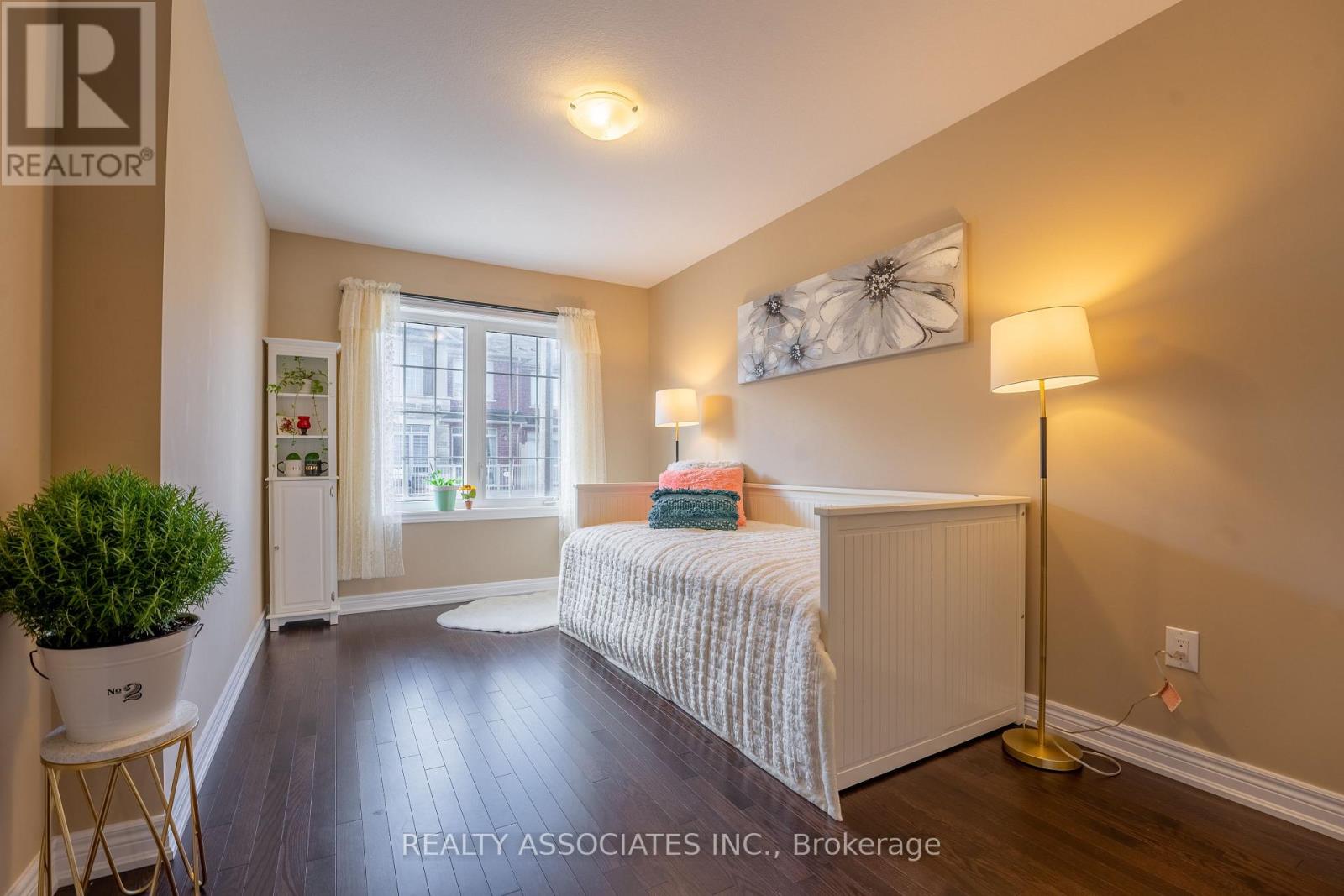 3333 Mockingbird Common E, Oakville, Ontario  L6H 0X1 - Photo 19 - W12642044