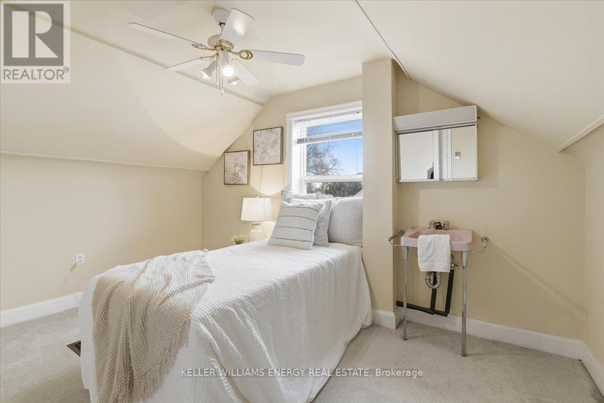 81 Haymarket Road, Toronto (Downsview-Roding-Cfb), Ontario  M3L 1H8 - Photo 21 - W12642060