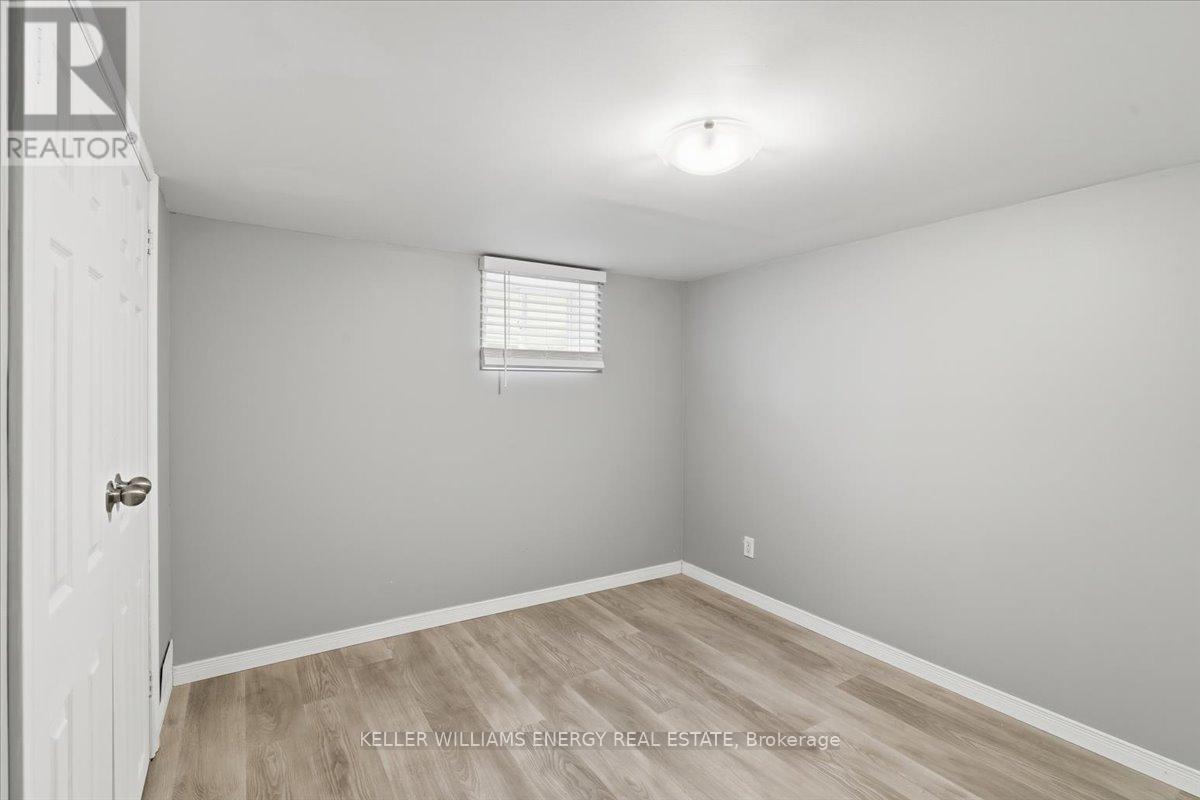 81 Haymarket Road, Toronto (Downsview-Roding-Cfb), Ontario  M3L 1H8 - Photo 31 - W12642060