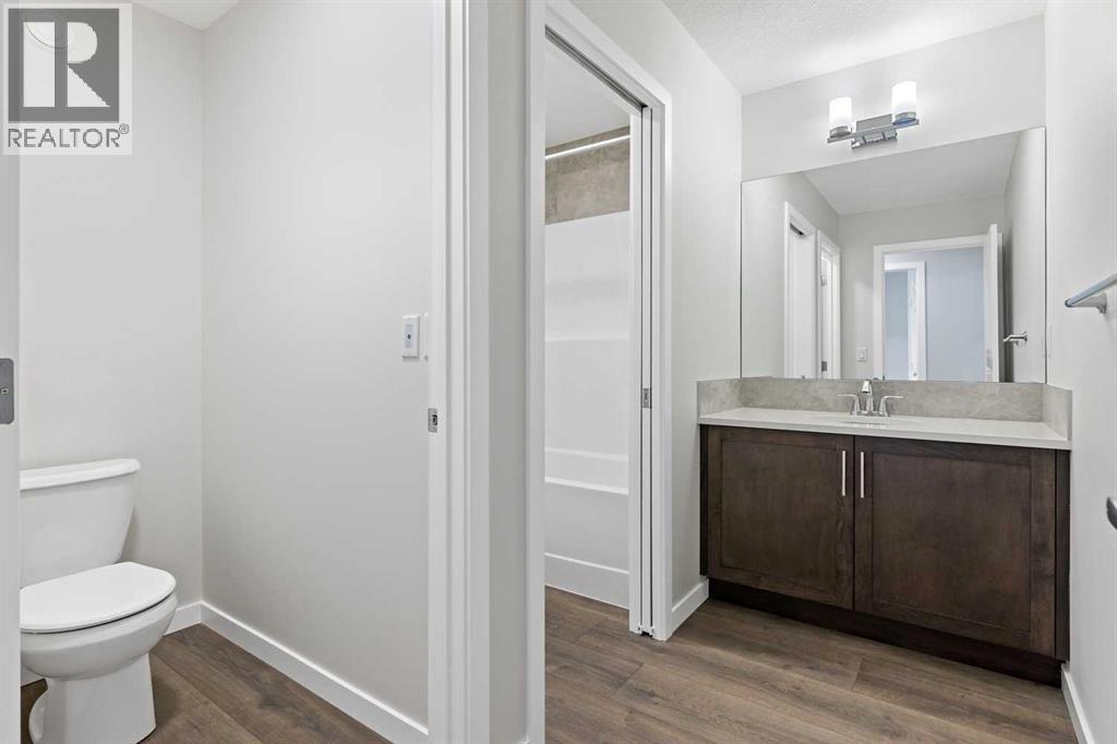 136 Wolf Hollow Manor Se, Calgary, Alberta  T2X 5R9 - Photo 9 - A2264875