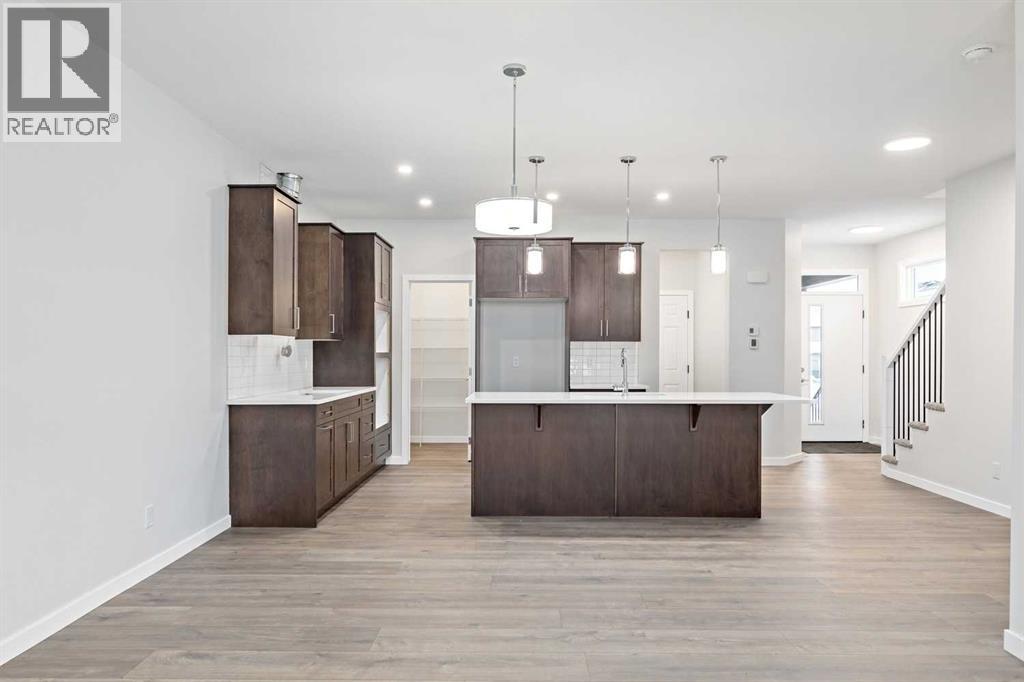 136 Wolf Hollow Manor Se, Calgary, Alberta  T2X 5R9 - Photo 6 - A2264875