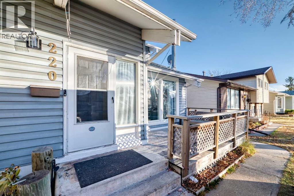 220 Whitewood Place Ne, Calgary, Alberta T1Y 3N4 - Photo 2 - A2268450