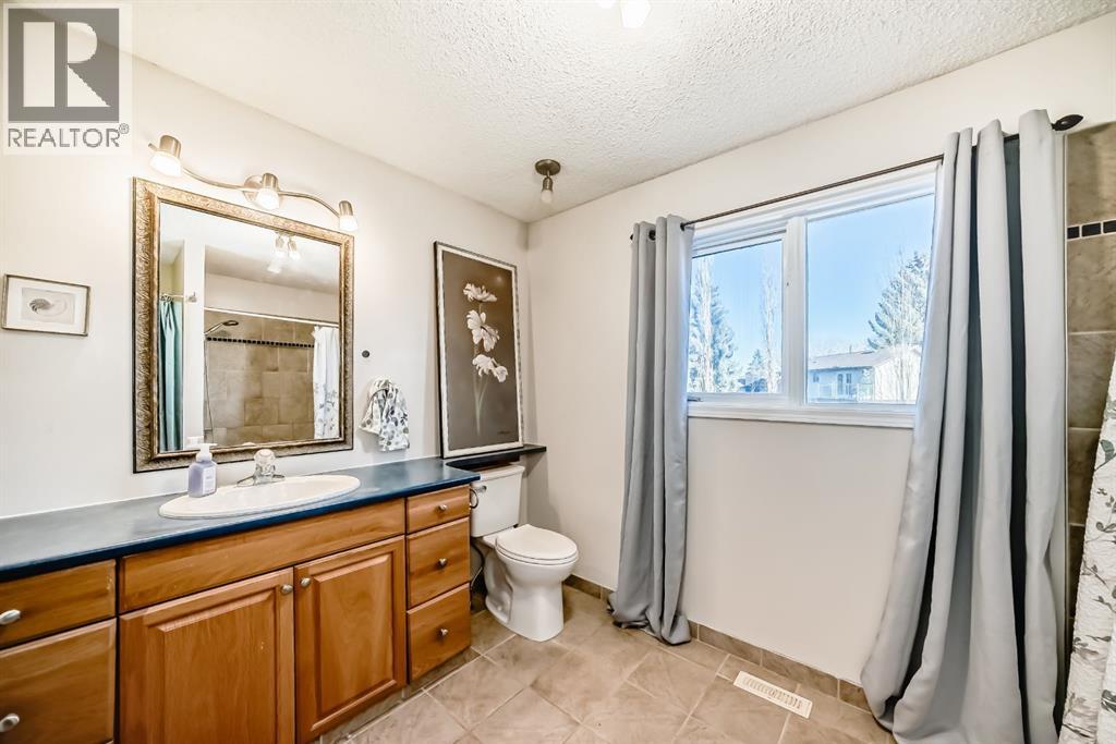 220 Whitewood Place Ne, Calgary, Alberta T1Y 3N4 - Photo 18 - A2268450