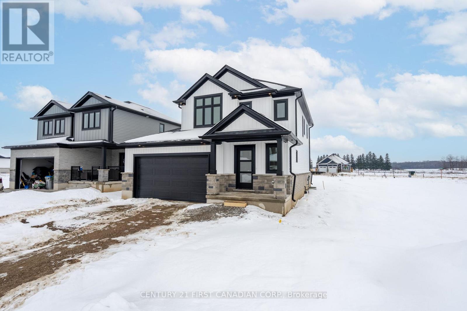 64 POSTMA CRESCENT, North Middlesex, Ontario