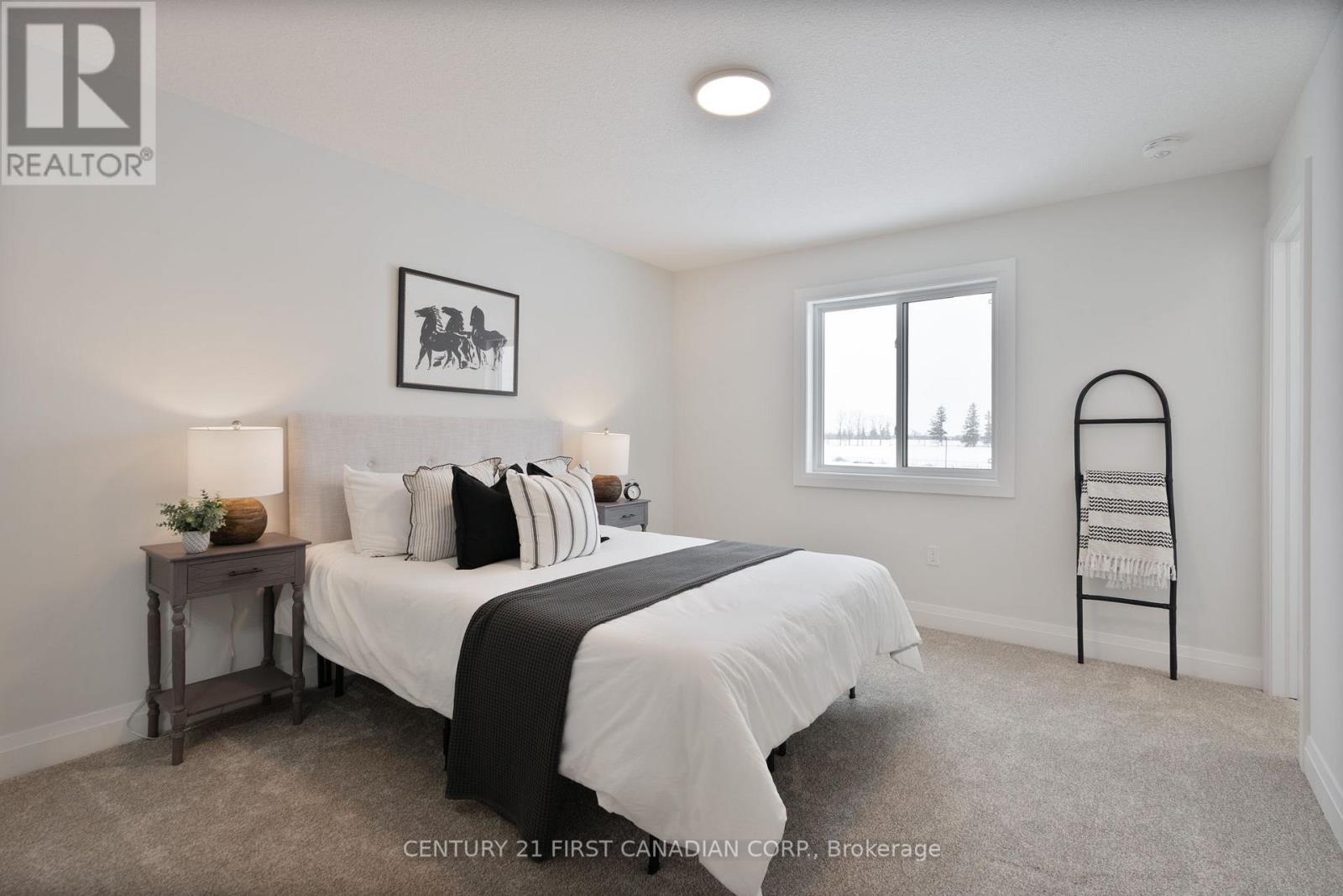 64 Postma Crescent, North Middlesex, Ontario  N0M 1A0 - Photo 20 - X12642054