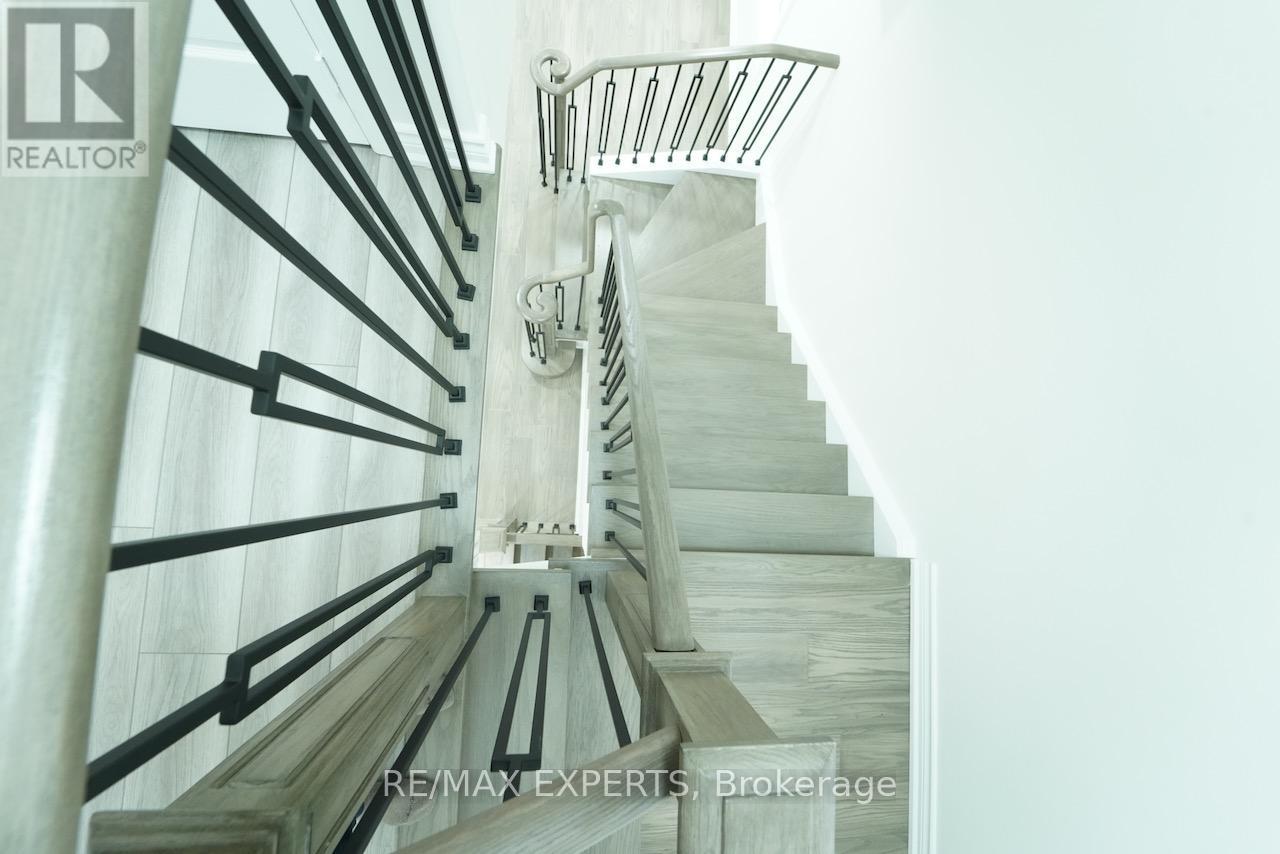 64 Peppertree Lane, Whitchurch-Stouffville, Ontario  L4A 0M8 - Photo 21 - N12641520