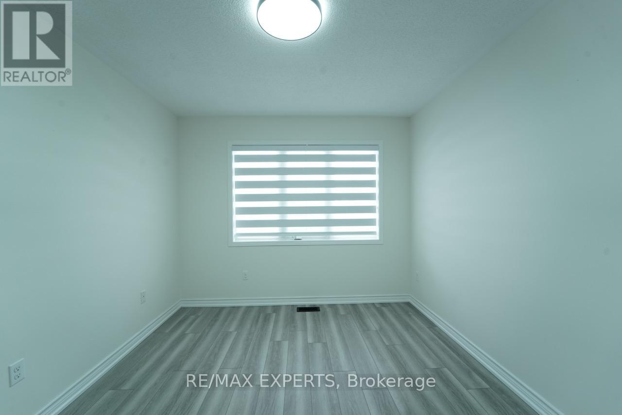 64 Peppertree Lane, Whitchurch-Stouffville, Ontario  L4A 0M8 - Photo 33 - N12641520