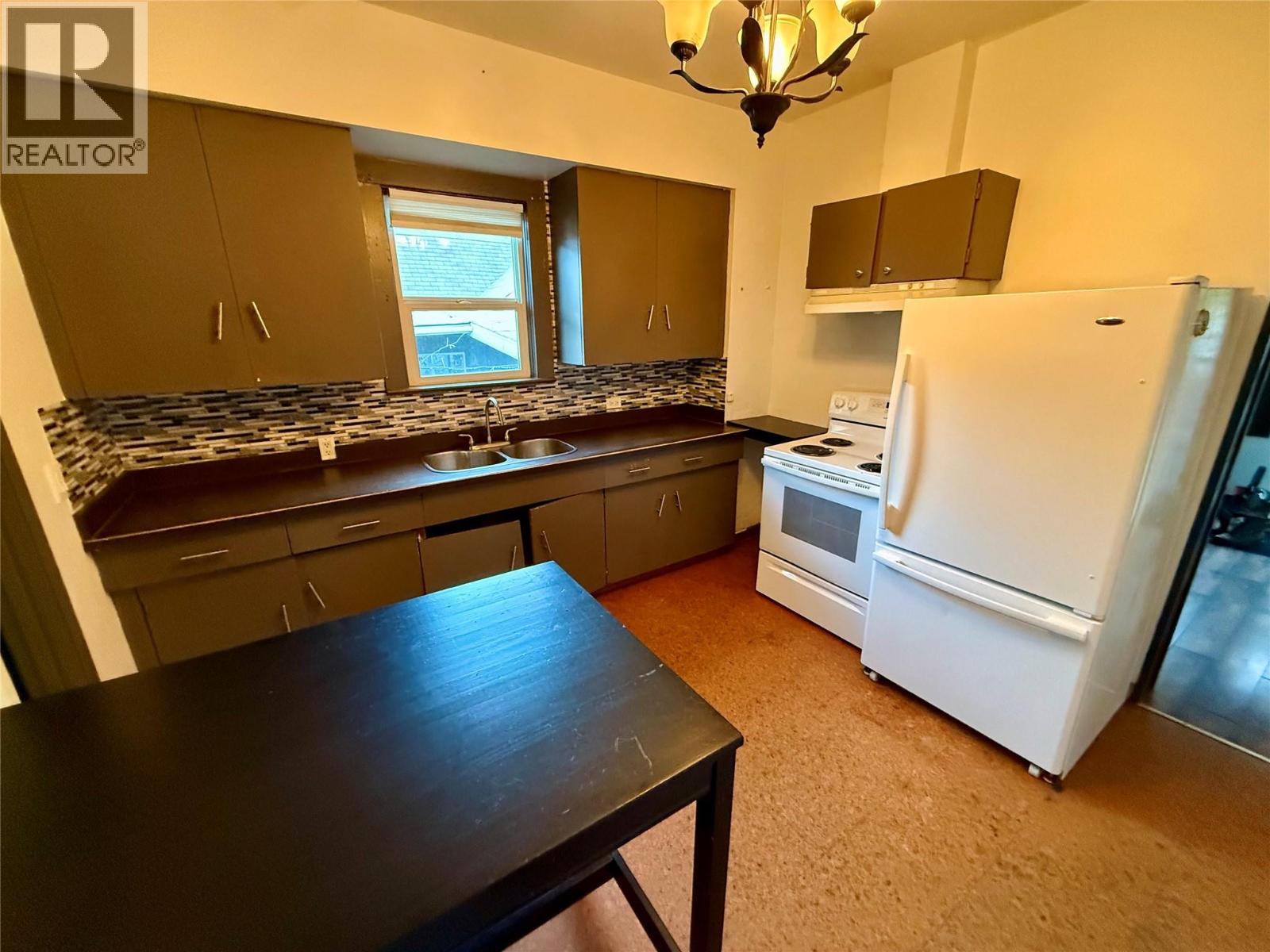 273 Railway Lane, Trail, British Columbia V1R 3S4 - Photo 10 - 10371318