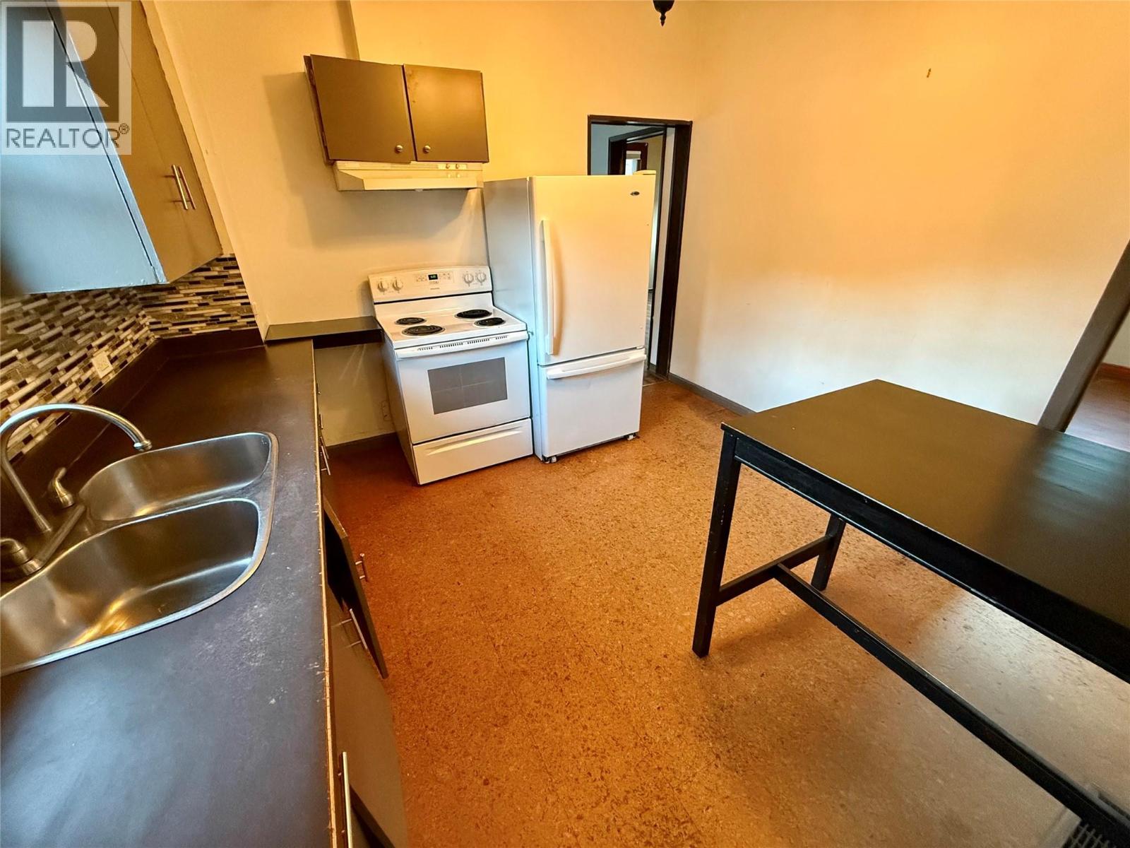 273 Railway Lane, Trail, British Columbia V1R 3S4 - Photo 12 - 10371318