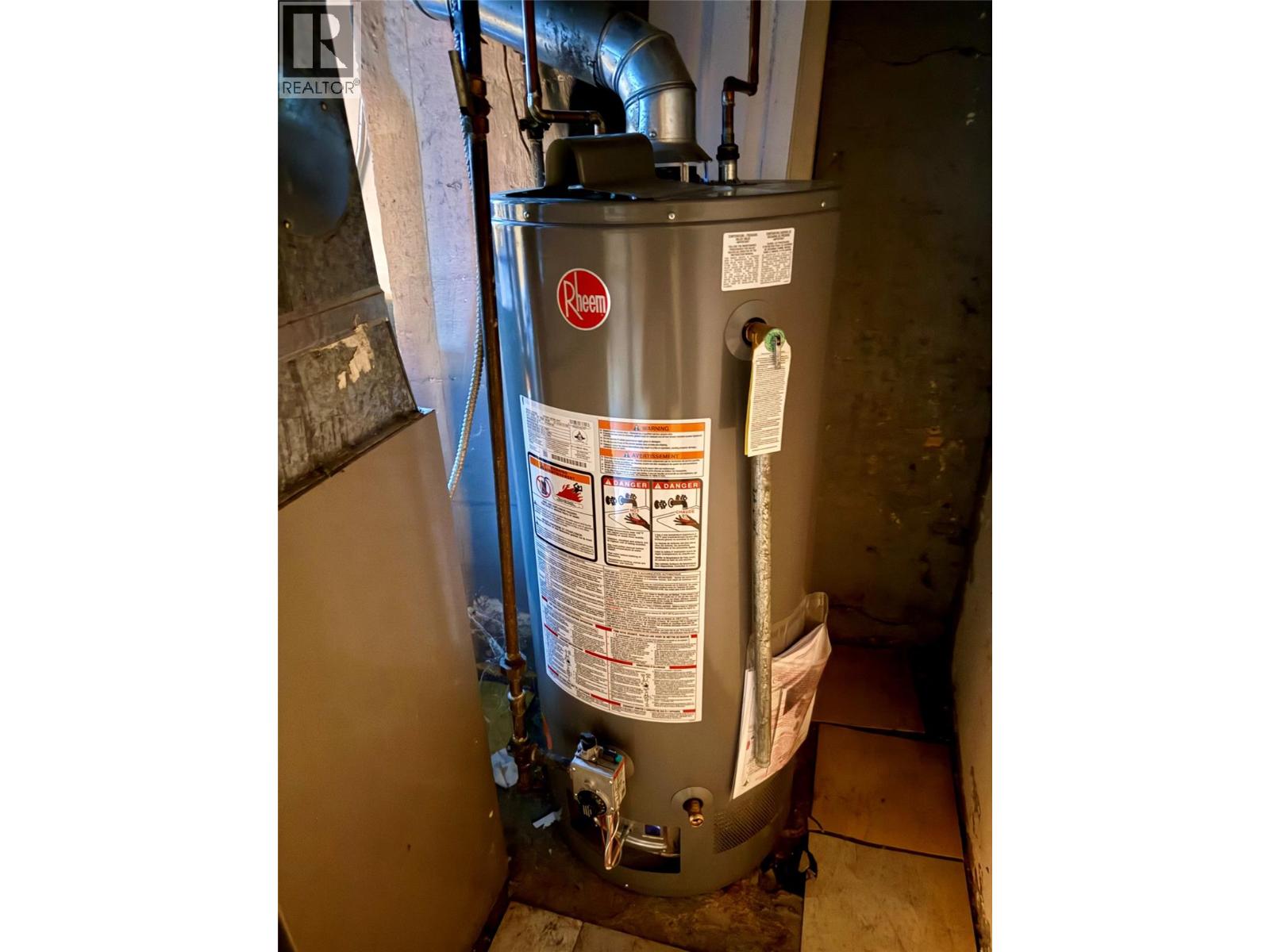 273 Railway Lane, Trail, British Columbia V1R 3S4 - Photo 31 - 10371318