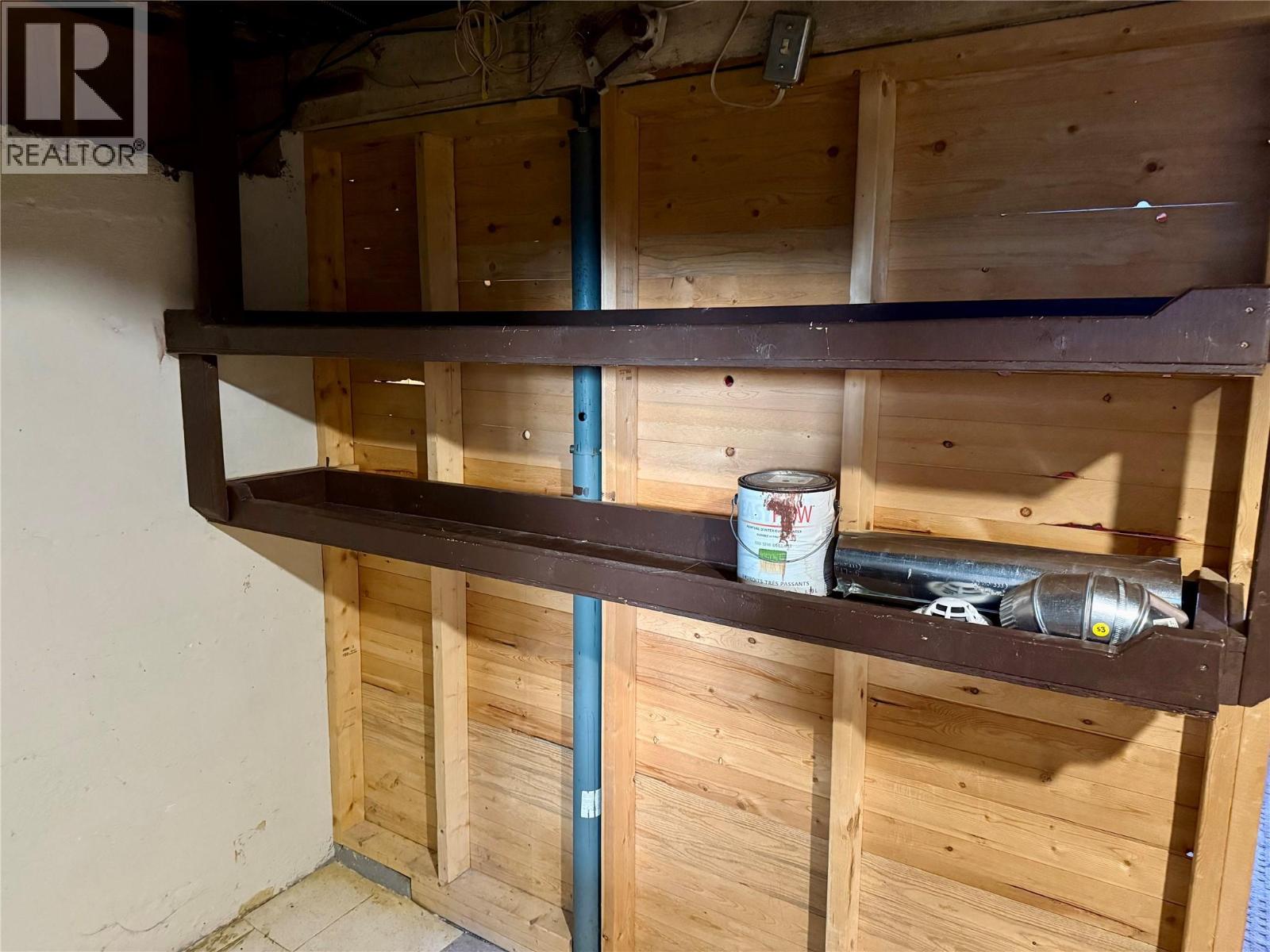 273 Railway Lane, Trail, British Columbia V1R 3S4 - Photo 33 - 10371318