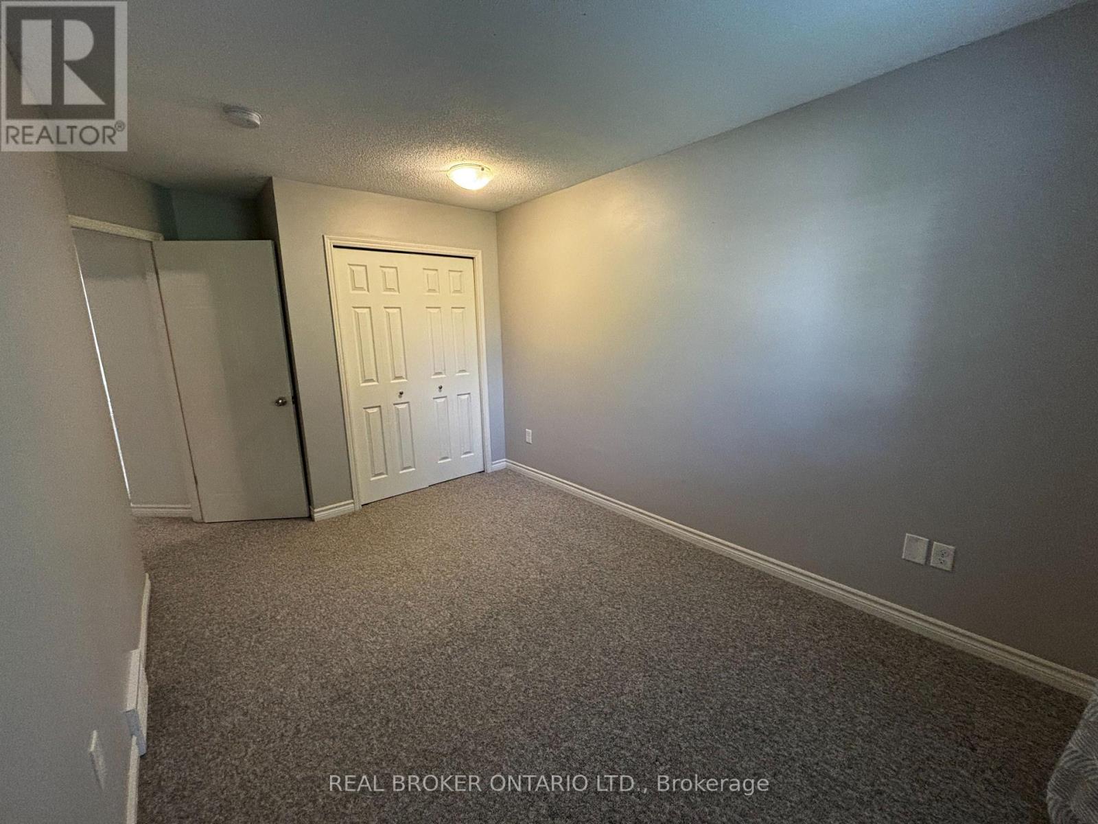 Upper - 102 Bonaventure Drive, London East, Ontario  N5V 4A7 - Photo 15 - X12642066