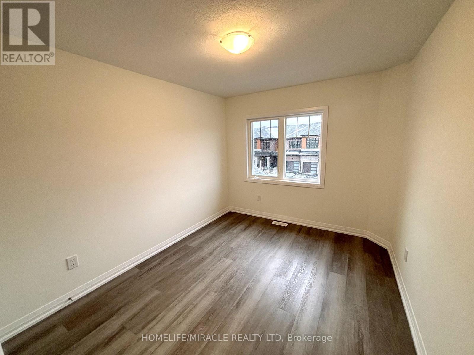 91 Marche Drive, Haldimand, Ontario  N3W 0K2 - Photo 16 - X12642070