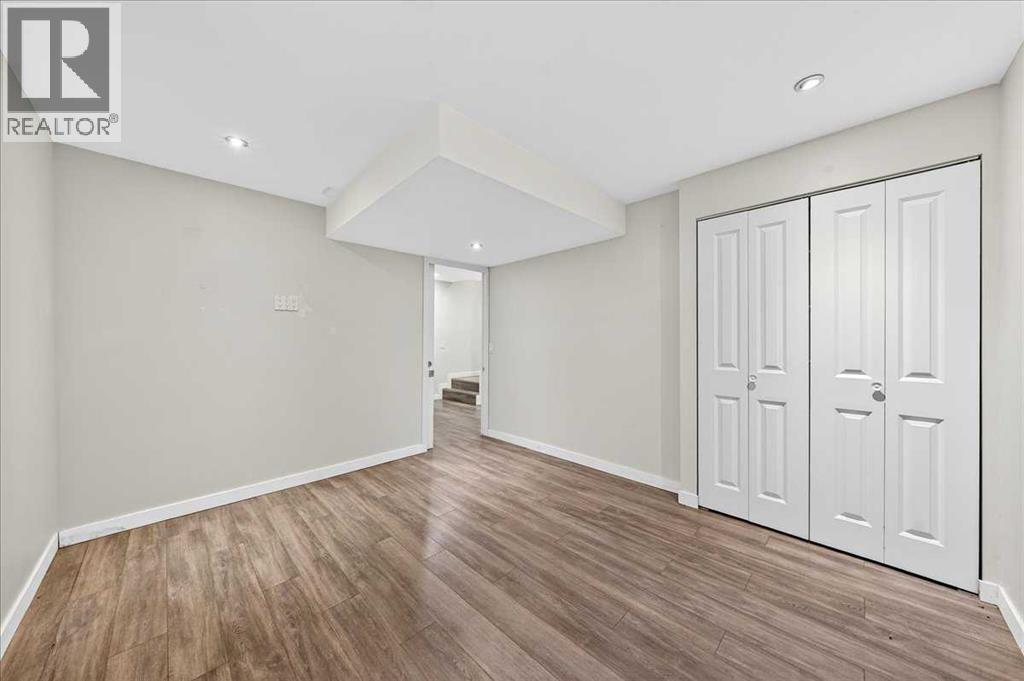 2103 Country Hills Circle Nw, Calgary, Alberta  T3K 4Z3 - Photo 34 - A2271237