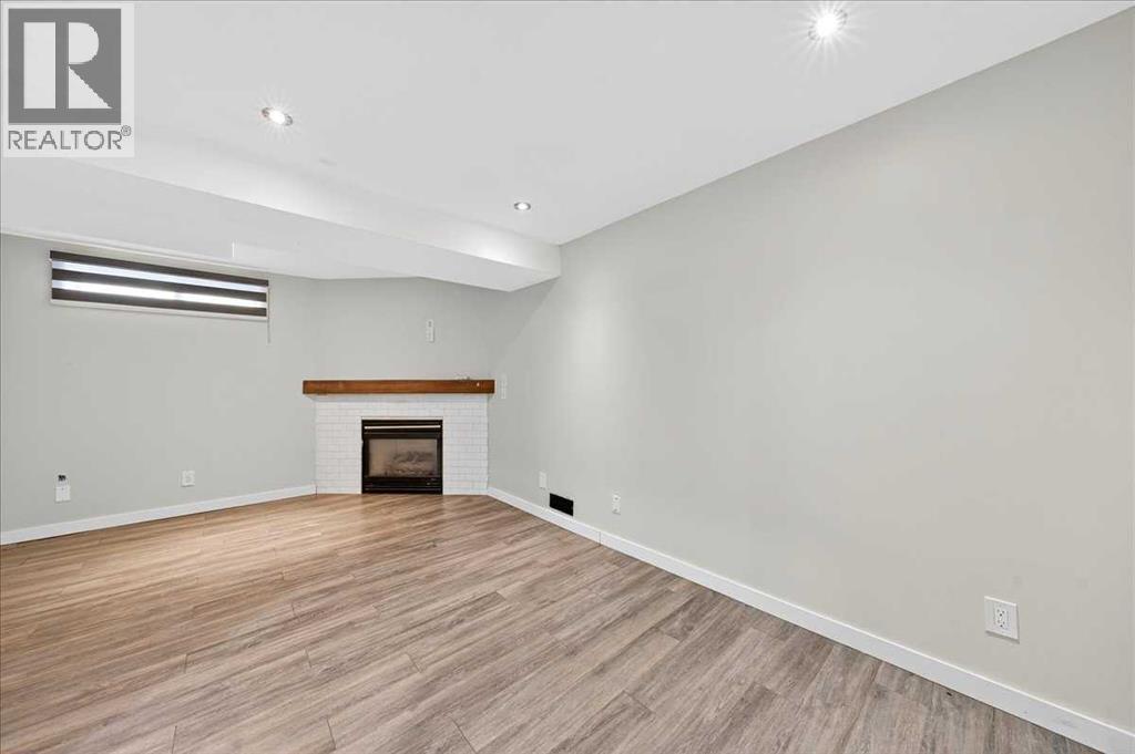 2103 Country Hills Circle Nw, Calgary, Alberta  T3K 4Z3 - Photo 28 - A2271237