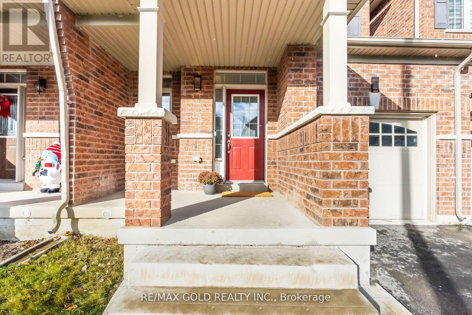 20 Pritchard Road, Brampton, Ontario  L7A 0Z7 - Photo 4 - W12642020