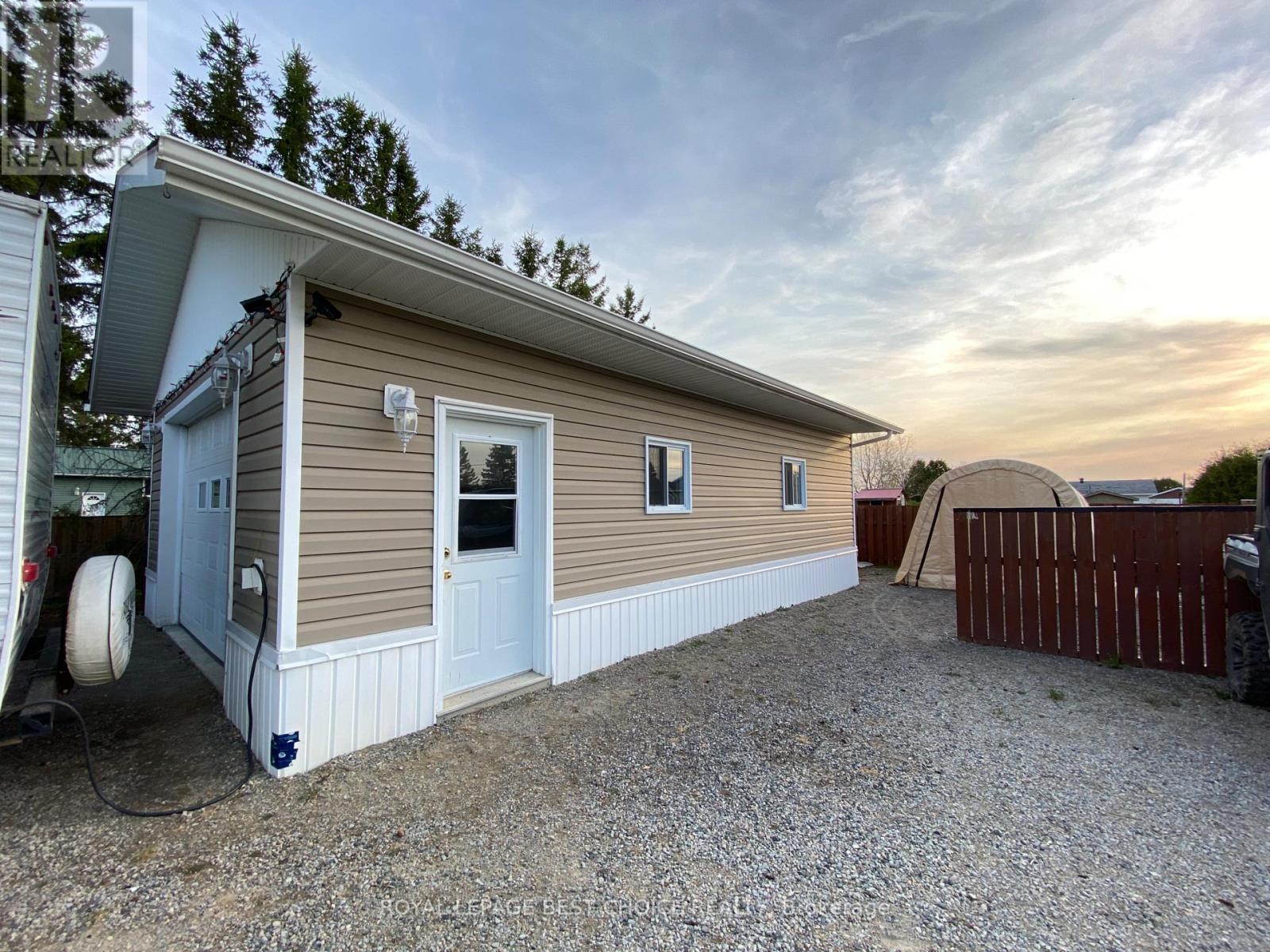 140 Caroline Court, Temiskaming Shores, Ontario  P0J 1P0 - Photo 6 - T12642090