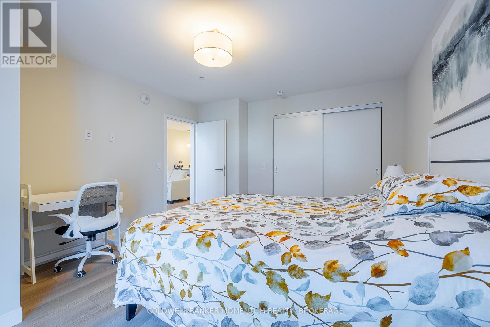 403 - 118 West Street, Port Colborne, Ontario  L3K 0B9 - Photo 10 - X12642084