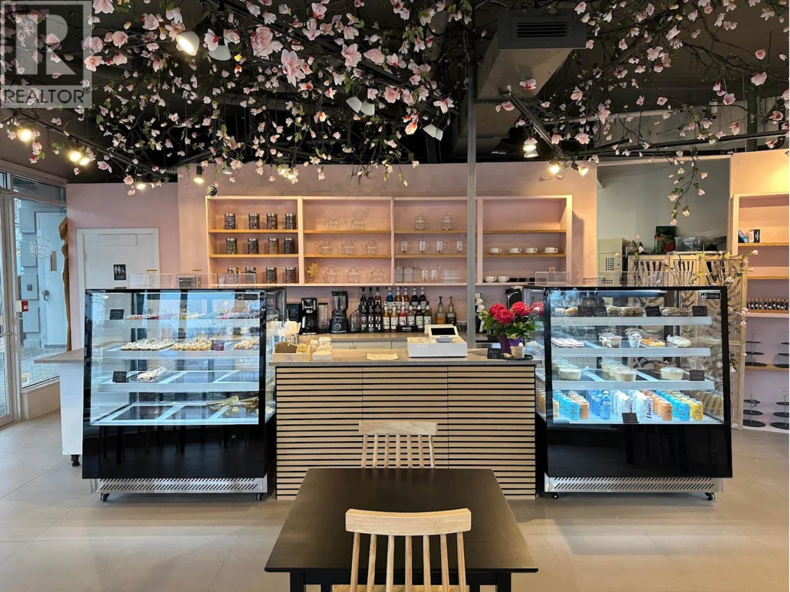 858 Marine Drive, North Vancouver, British Columbia V7P 1M5 - Photo 2 - C8074607