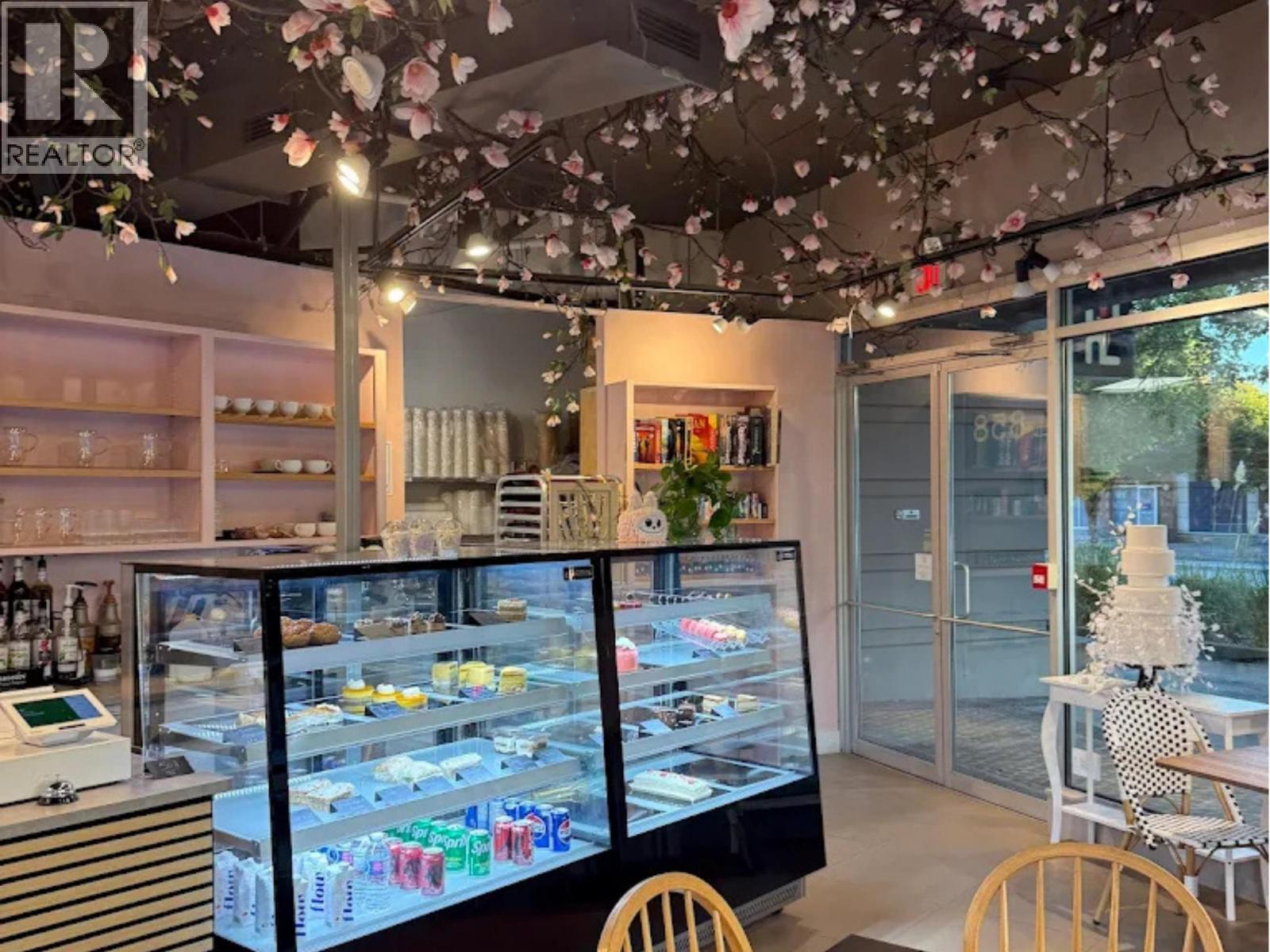 858 Marine Drive, North Vancouver, British Columbia V7P 1M5 - Photo 3 - C8074607