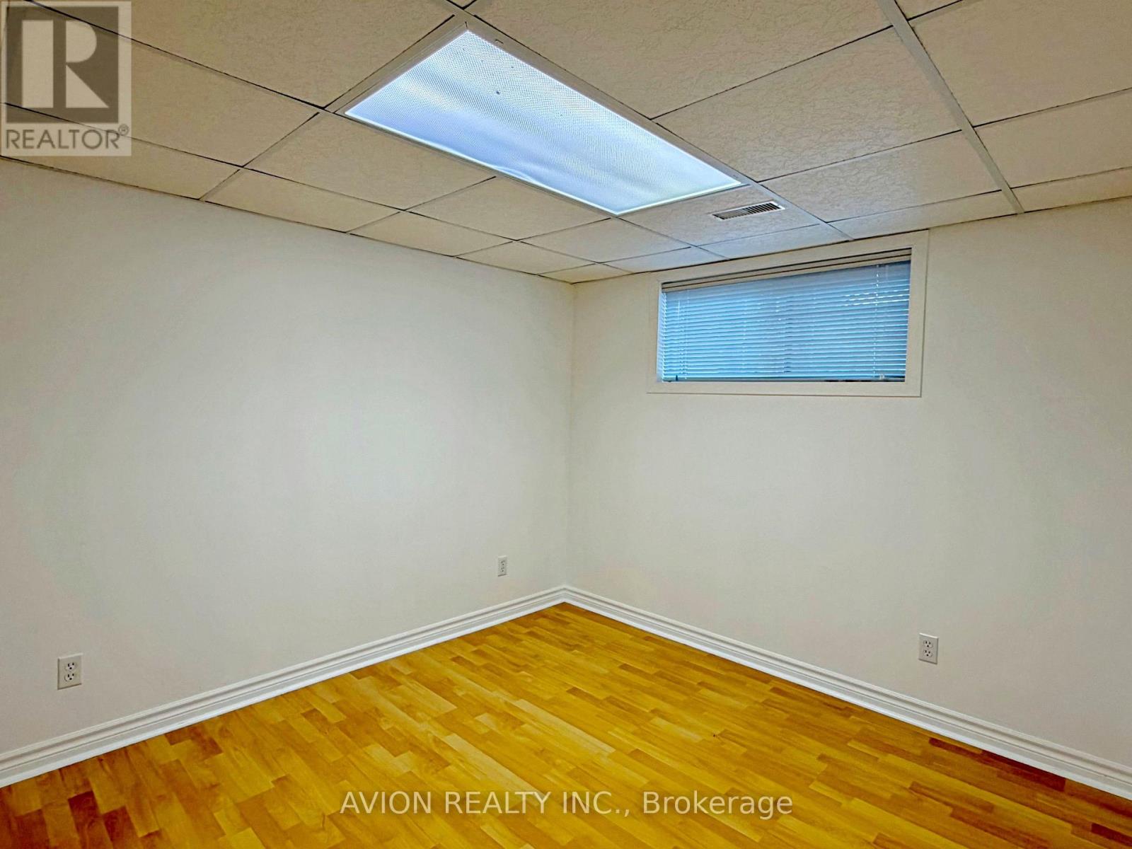 50 Tormore Drive, Richmond Hill, Ontario  L4C 3N4 - Photo 22 - N12642092