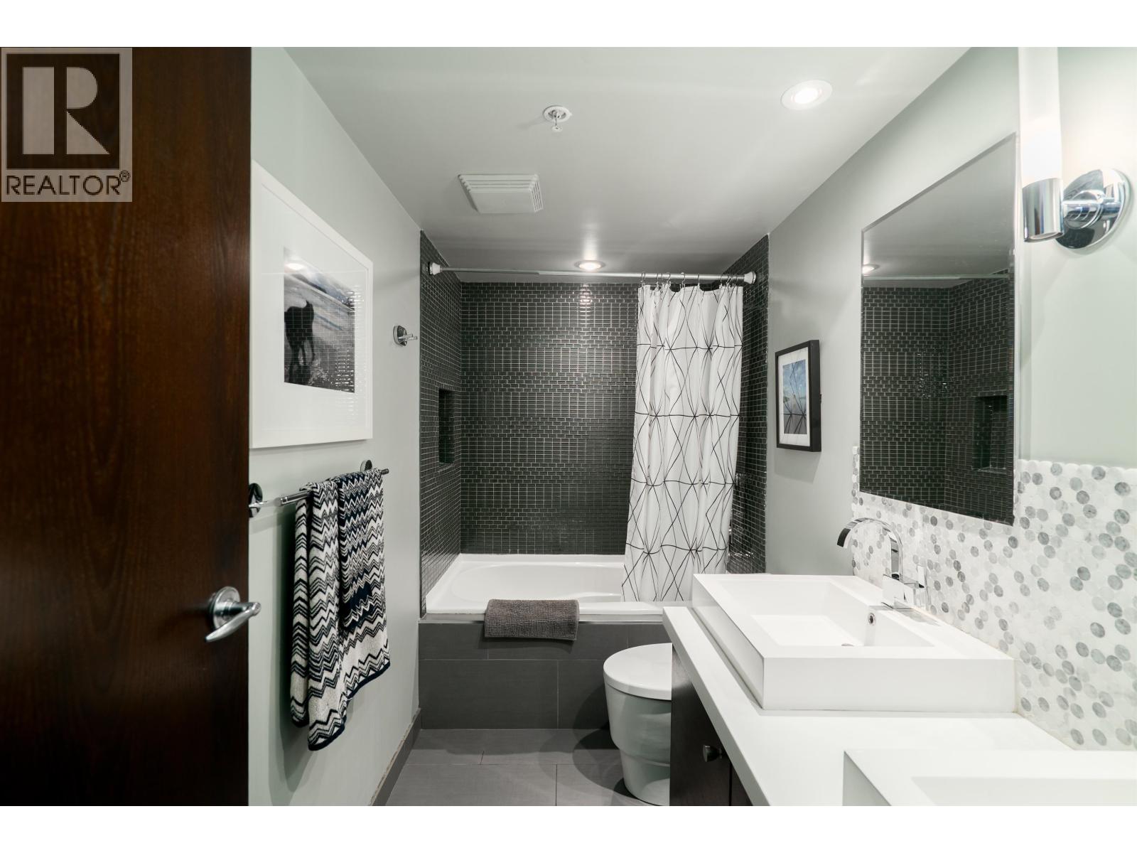 2315 Ash Street, Vancouver, British Columbia  V5Z 3C3 - Photo 12 - R3074436