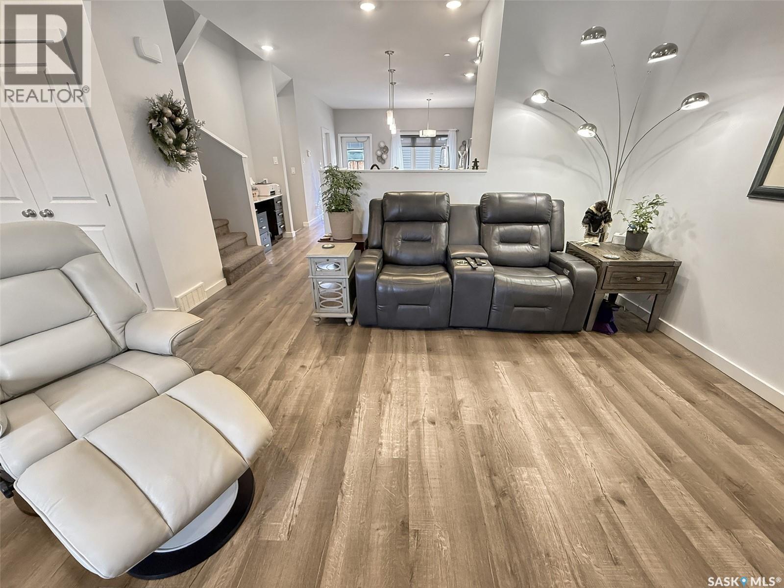 525 Douglas Drive, Swift Current, Saskatchewan  S9H 5R6 - Photo 23 - SK025755