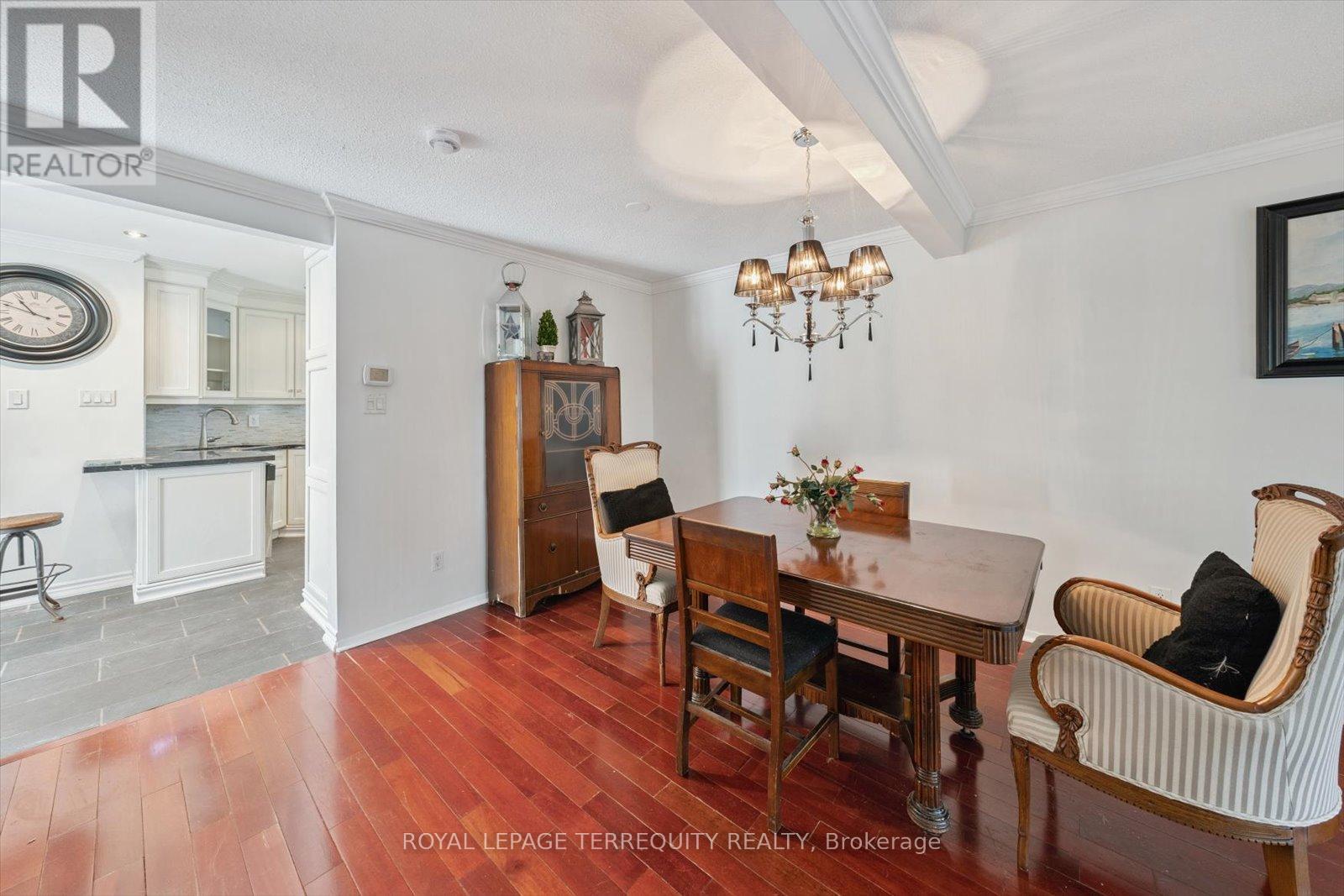 1825 Hyde Mill Crescent, Mississauga, Ontario  L5N 0A7 - Photo 17 - W12642098