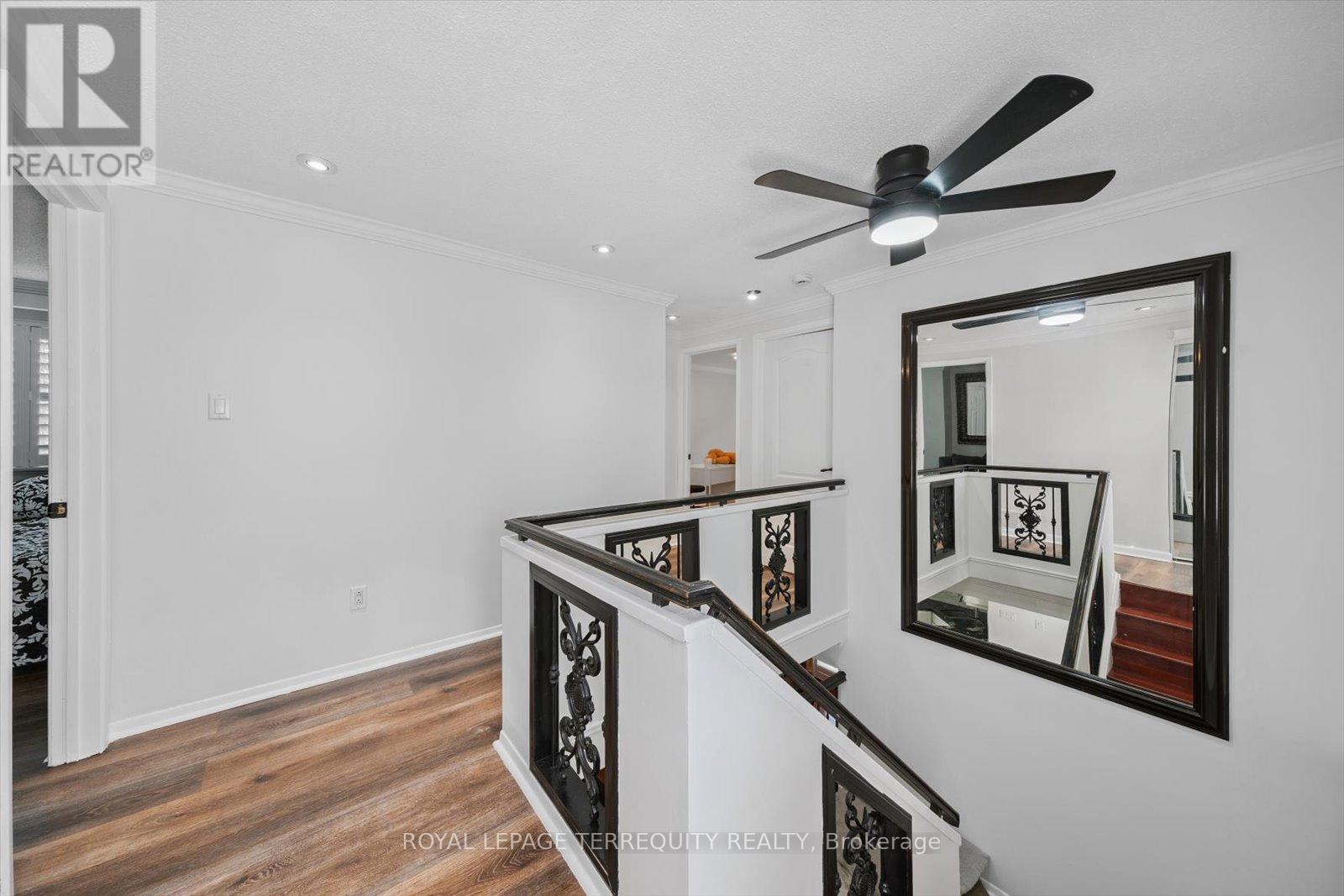 1825 Hyde Mill Crescent, Mississauga, Ontario  L5N 0A7 - Photo 21 - W12642098