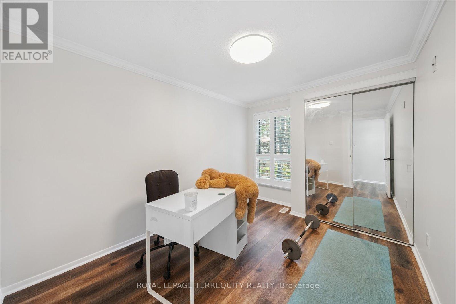 1825 Hyde Mill Crescent, Mississauga, Ontario  L5N 0A7 - Photo 26 - W12642098