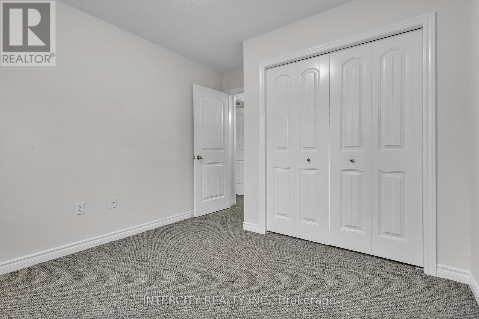 51 Laughland Lane, Guelph, Ontario  N1L 0C9 - Photo 27 - X12642104