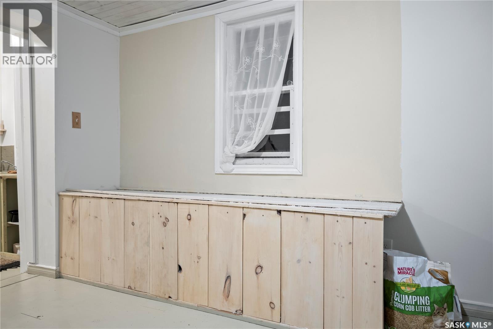 1124 Victoria Avenue, Regina, Saskatchewan  S4P 0N7 - Photo 8 - SK025773