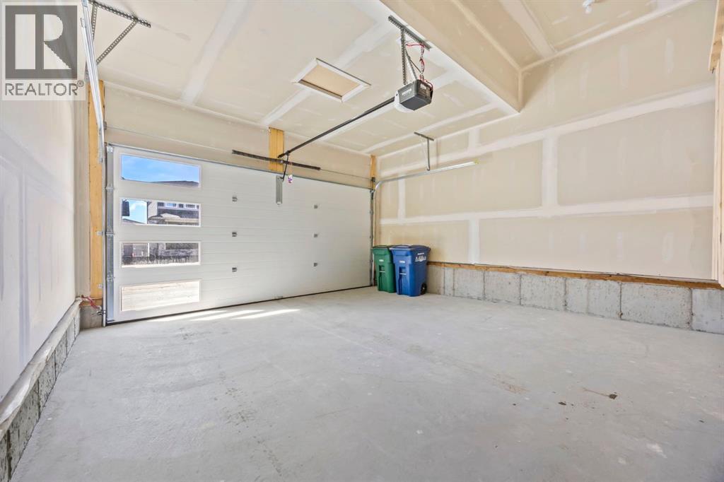 2321 Lancaster Heights Se, Airdrie, Alberta  T4A 3P3 - Photo 10 - A2272267