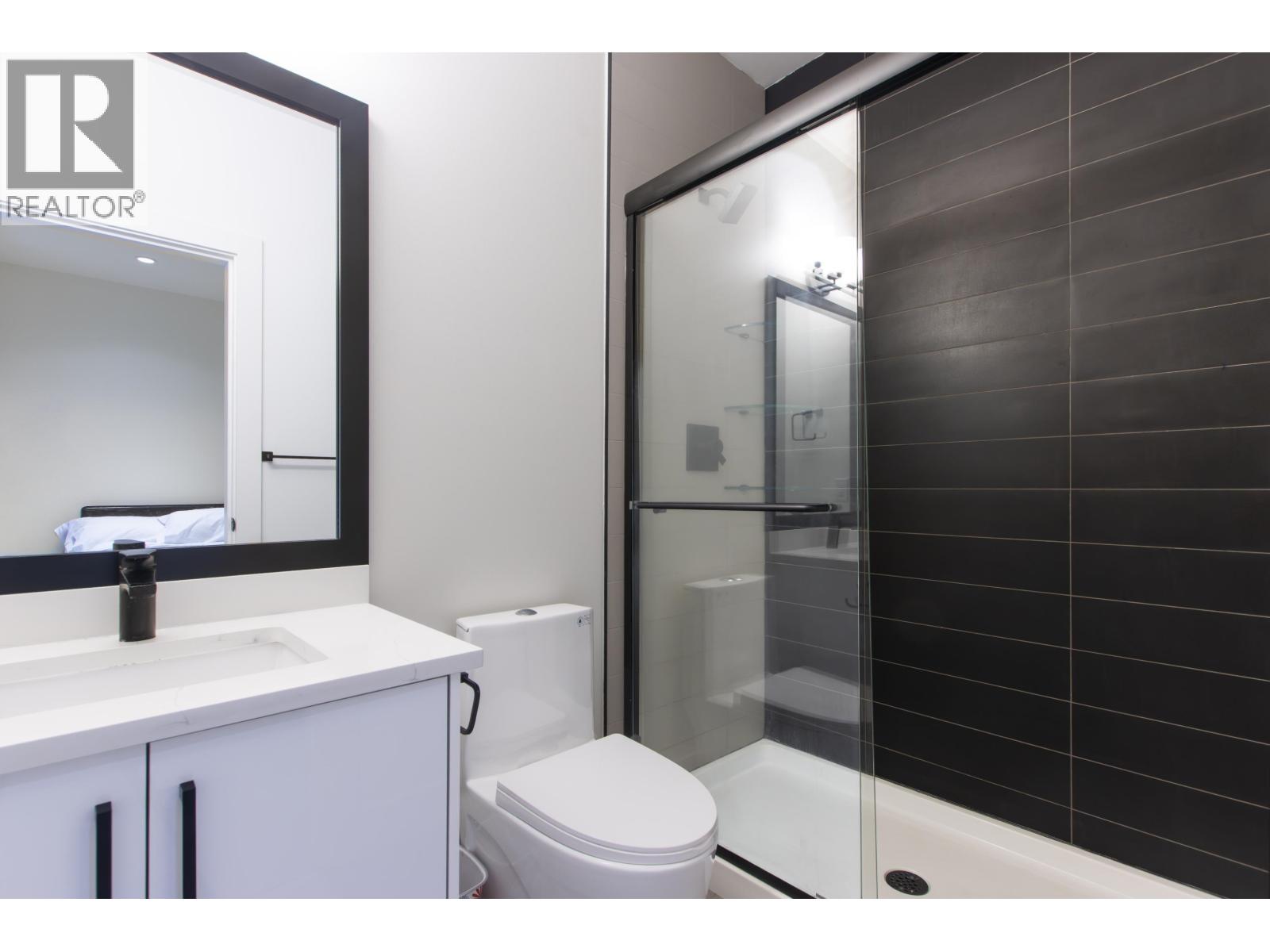 39184 Woodpecker Place, Squamish, British Columbia  V8B 1A7 - Photo 18 - R3074500