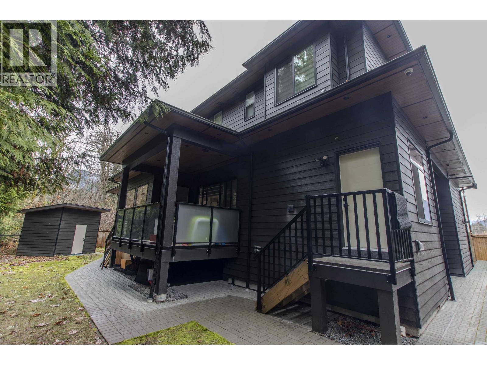 39184 Woodpecker Place, Squamish, British Columbia  V8B 1A7 - Photo 26 - R3074500